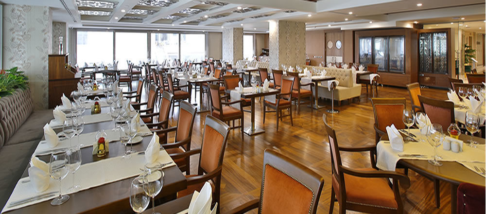 Doubletree By Hilton Istanbul Atasehir Hotel & Conference Centre 외부 사진